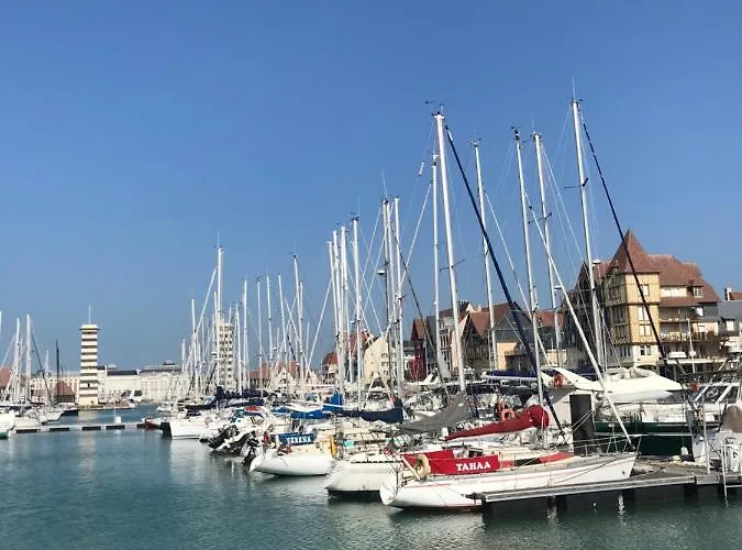 Apartament Le Pullman Deauville